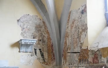 La découverte des peintures médiévales de l'église d'Espis